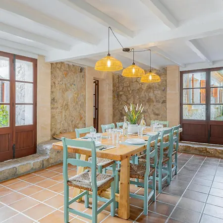 Roig Petit By Vintage Travel *