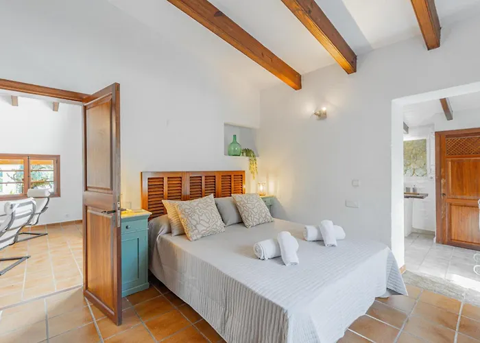 Roig Petit By Vintage Travel Pollensa